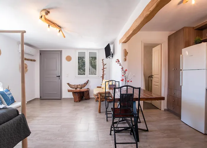 Bonzoe #5 Parikia (Paros)